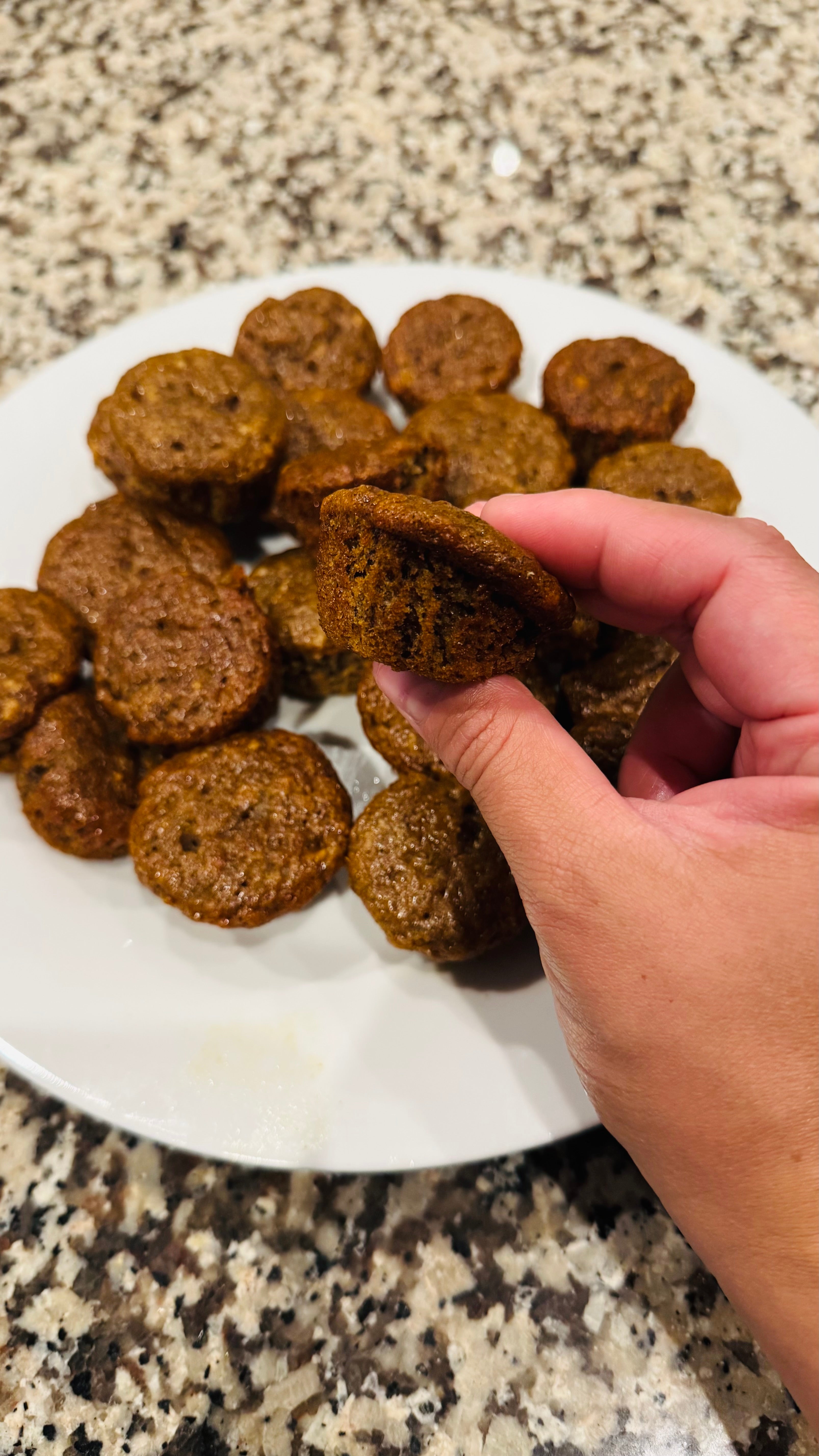 Banana bread muffins